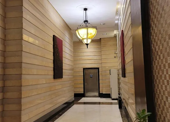 Spectacular Penthouse With Stunning Balcony In Eastwood Mall Manila
